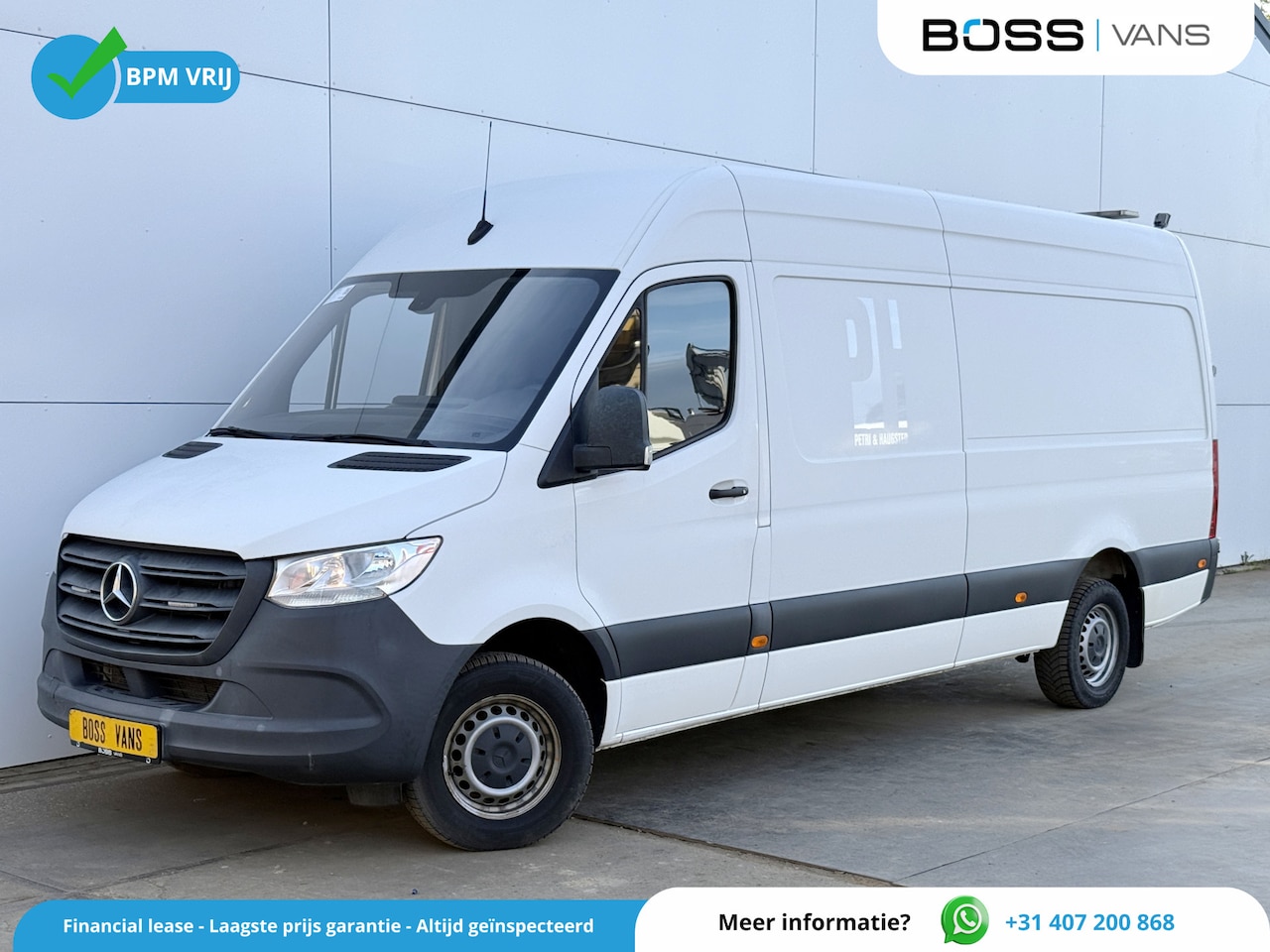 Mercedes-Benz Sprinter - 317 1.9 CDI Automaat L3H2 Climate Control Cruise Control Carplay Trekhaak 3,5t Trekgewicht - AutoWereld.nl