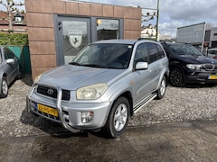 Toyota RAV4 - 2.0-16V VVT-i Sol*4X4