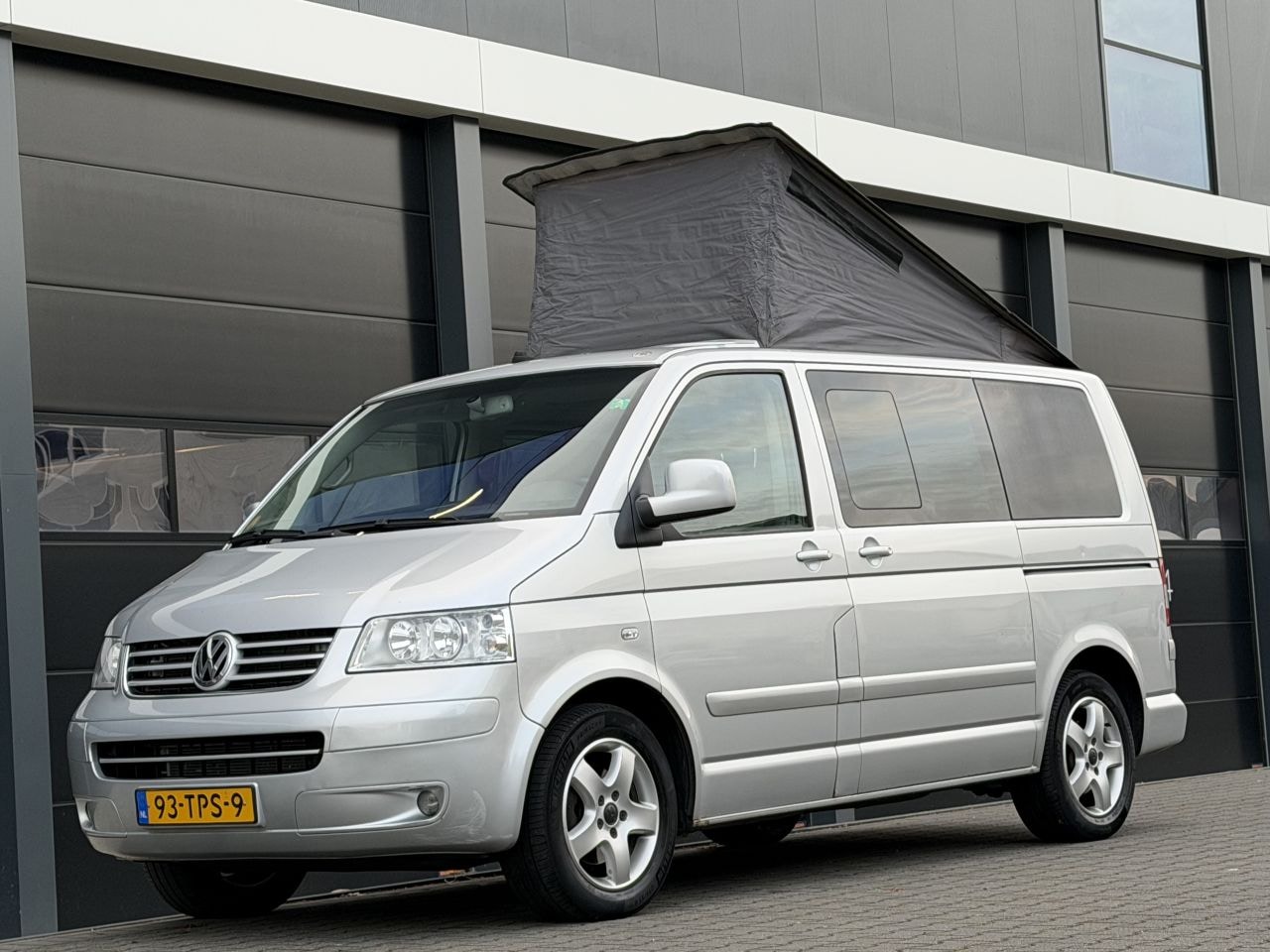 Volkswagen Multivan - 2.5 TDI Camper - AutoWereld.nl