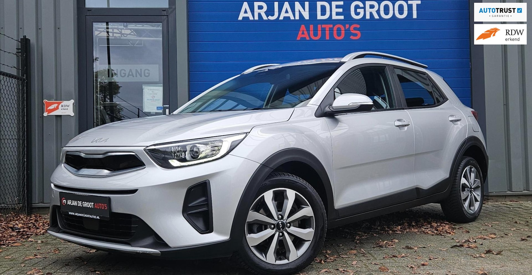 Kia Stonic - 1.0 T-GDi 100PK AUTOMAAT Cruise Clima Carplay PDC - AutoWereld.nl