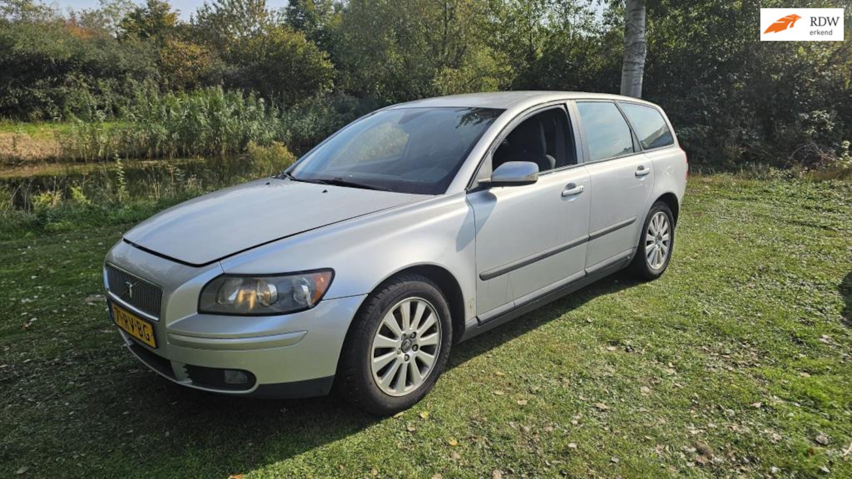 VOLVO V50