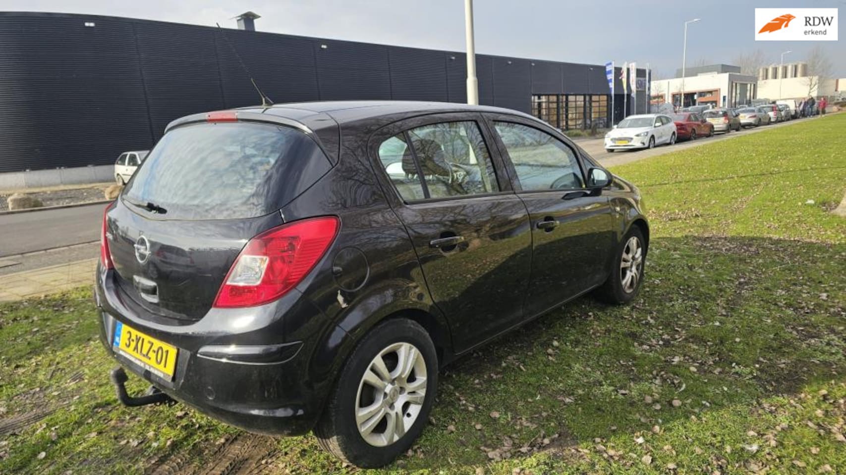 Opel Corsa - 1.2-16V '111' Edition 1.2-16V '111' Edition - AutoWereld.nl