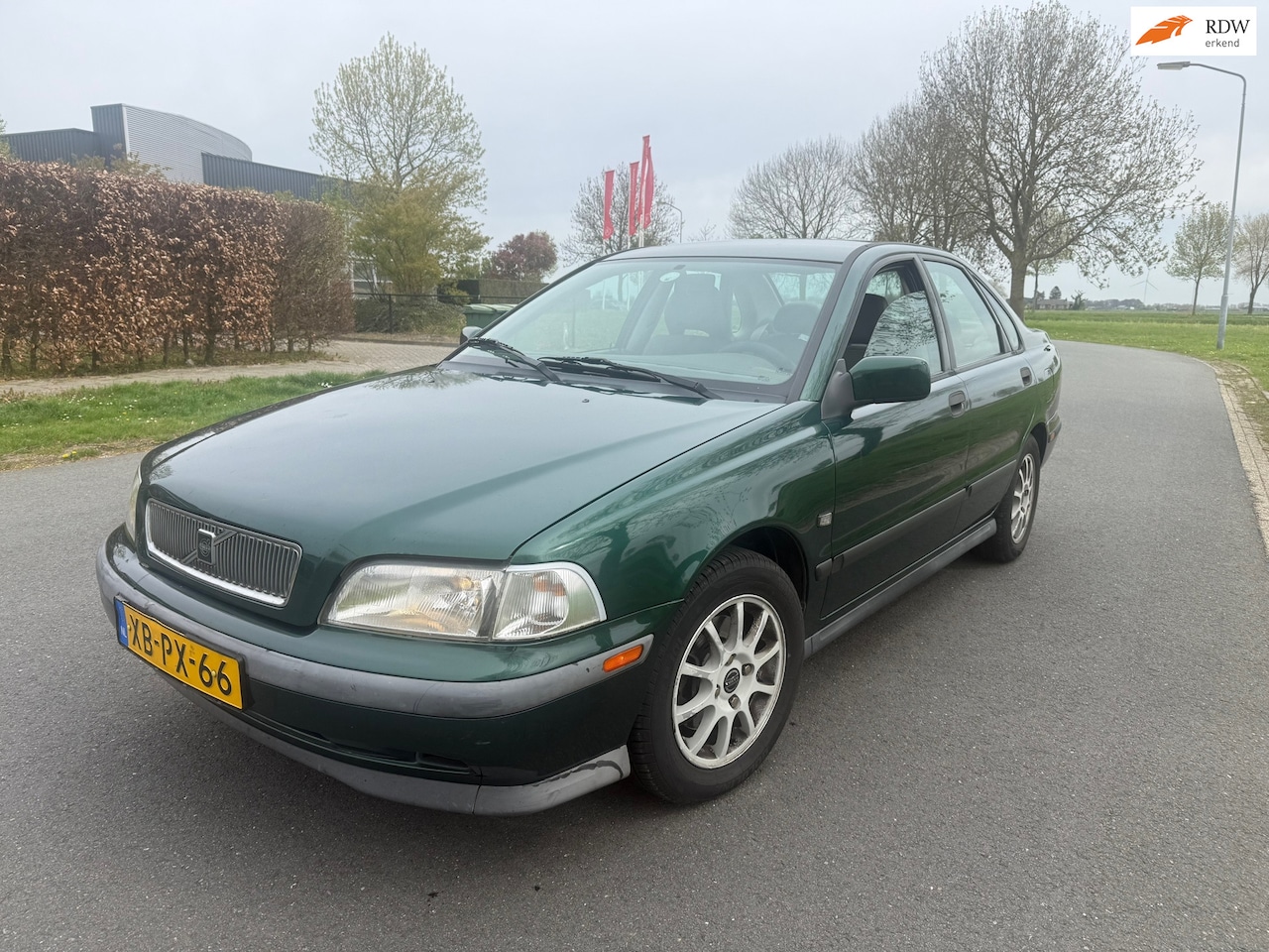 Volvo S40 - 1.8 Europa AUTOMAAT/APK 4-2027 - AutoWereld.nl