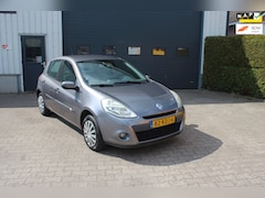 Renault Clio - 1.2 Sélection Business nieuwe apk