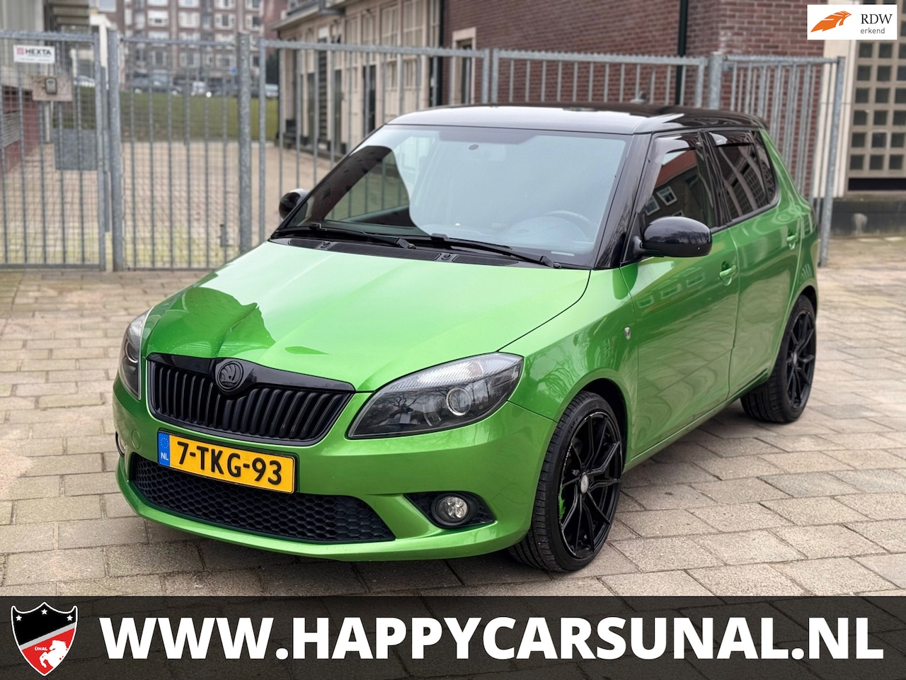 Skoda Fabia - 1.4 TSI RS 1.4 TSI RS, AUTOMAAT, NAVI, NAP, NIEUWE APK - AutoWereld.nl