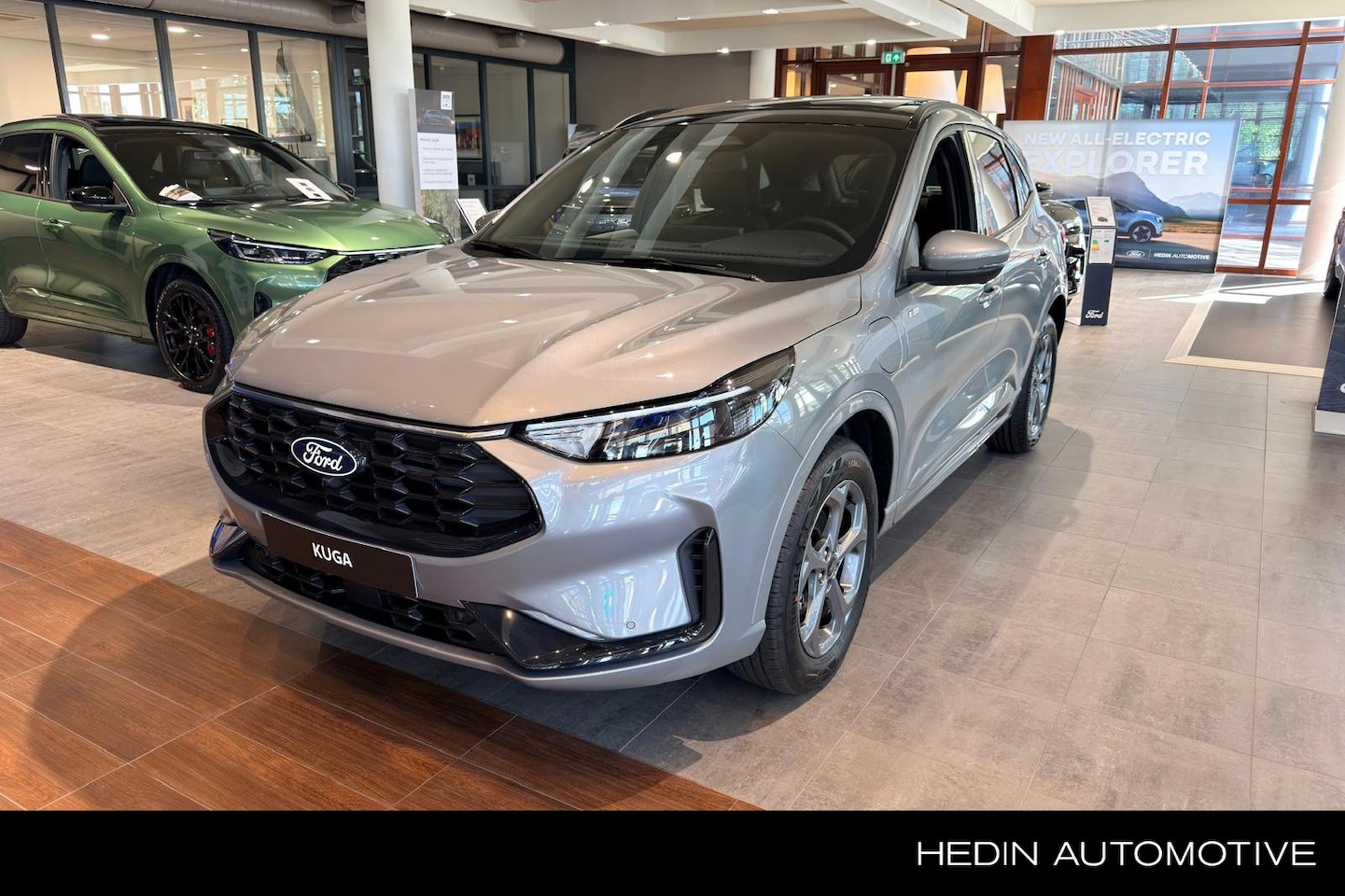 Ford Kuga - 2.5 PHEV ST-Line | Winterpack | Driver Assistance Pack | Panoramadak | Uit voorraad leverb - AutoWereld.nl