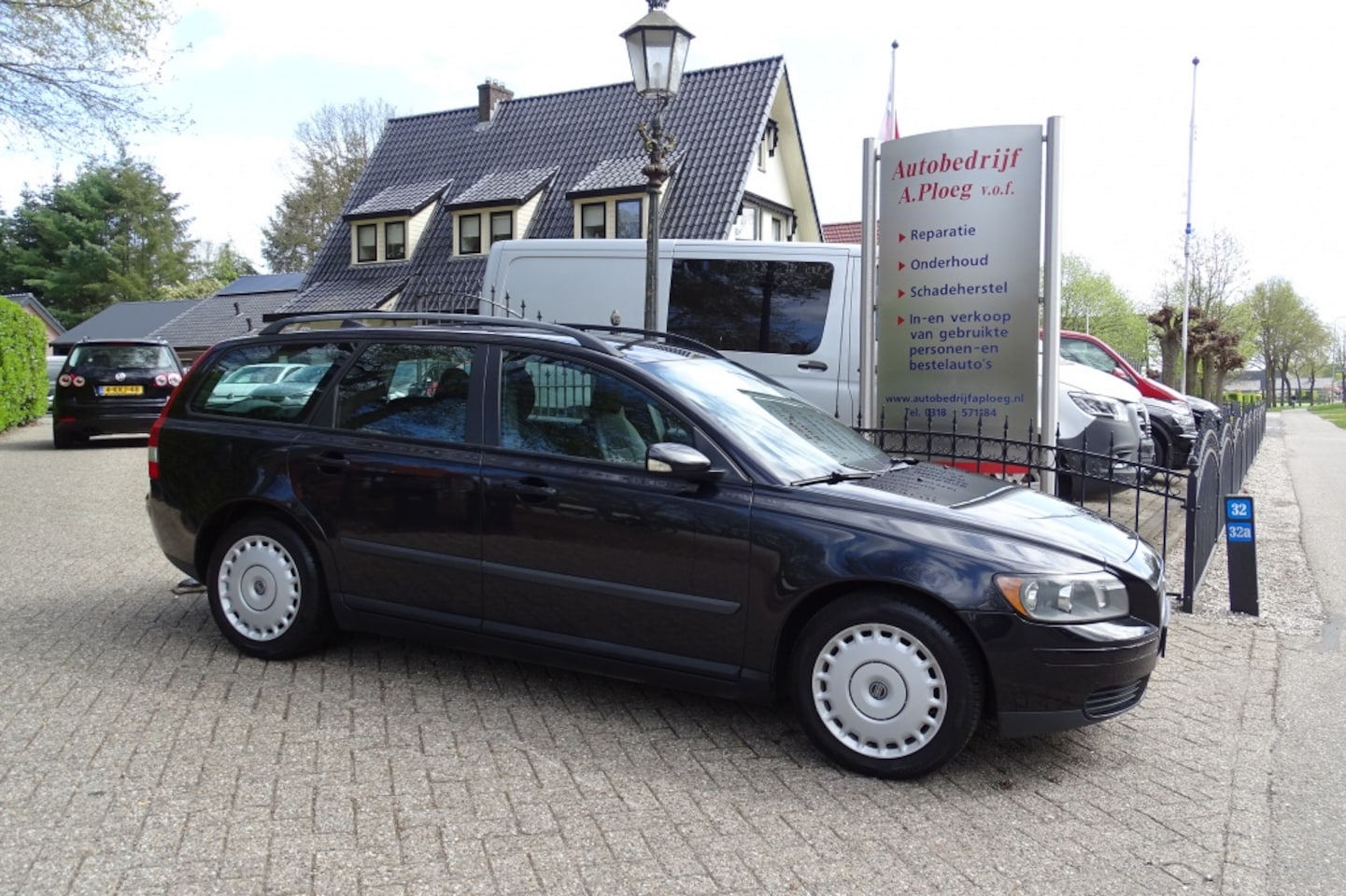 Volvo V50 - 2.4 Kinetic Nieuwe apk goede staat - AutoWereld.nl