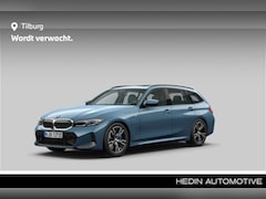 BMW 3-serie Touring - 330e M Sport Pakket | Comfort Access | Glazen panoramadak | Trekhaak met elektrisch wegkla