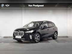BMW 2-serie Active Tourer - 225e xDrive | Panoramadak | Trekhaak-pakket | Stuurwielverwarming
