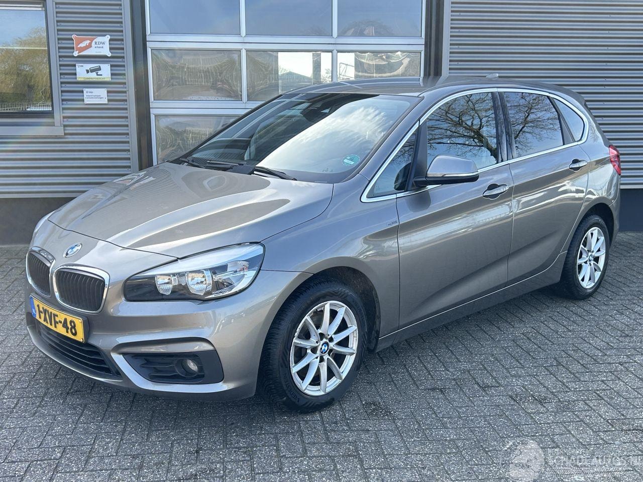 BMW 2-serie Active Tourer - 218i Executive 218i Executive - AutoWereld.nl