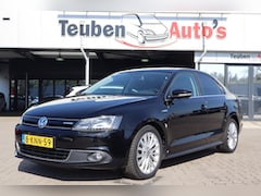 Volkswagen Jetta - 1.4 TSI Hybrid Highline | Navigatie | Lederen interieur | Climate control | Stoelverwarmin