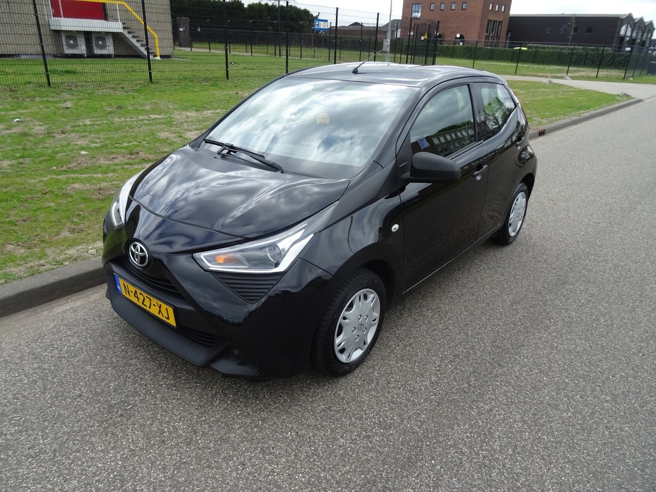 Toyota Aygo - 1.0 VVT-i x-fun 1.0 VVT-i x-fun - AutoWereld.nl