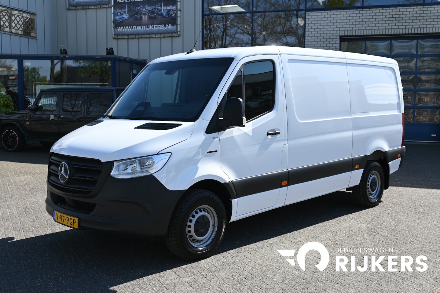 Mercedes-Benz eSprinter - 314 L2h1 Pro 81kWh Snellader, Leder stuur, Led in laadruimte, Etc. - AutoWereld.nl