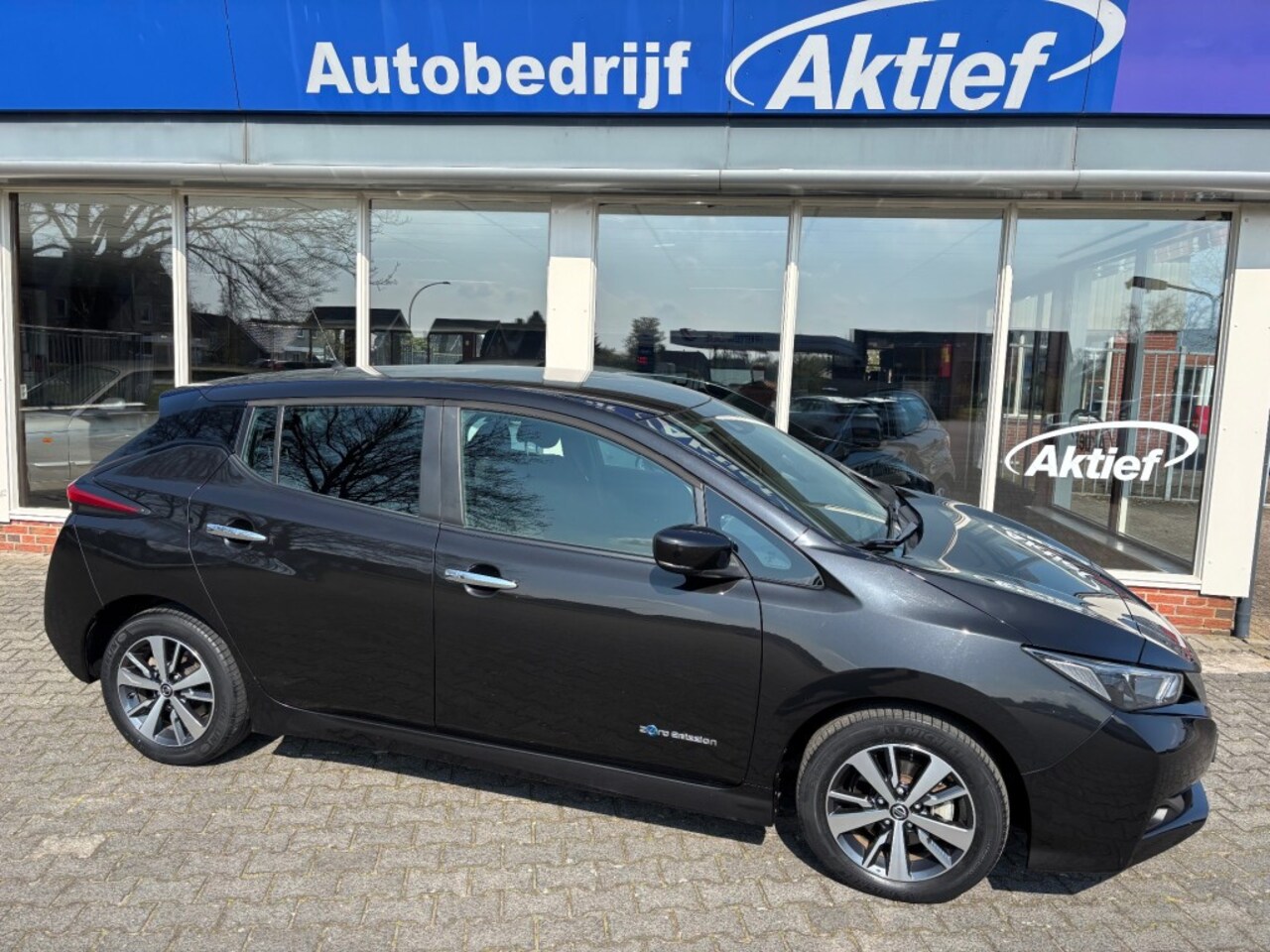 Nissan LEAF - Business Premium 40 kWh Business Premium 40kWh - AutoWereld.nl