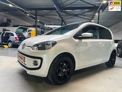Volkswagen Up! - 1.0 high up Panoramadak/Leder/Dealer onderhouden/Apk nieuw