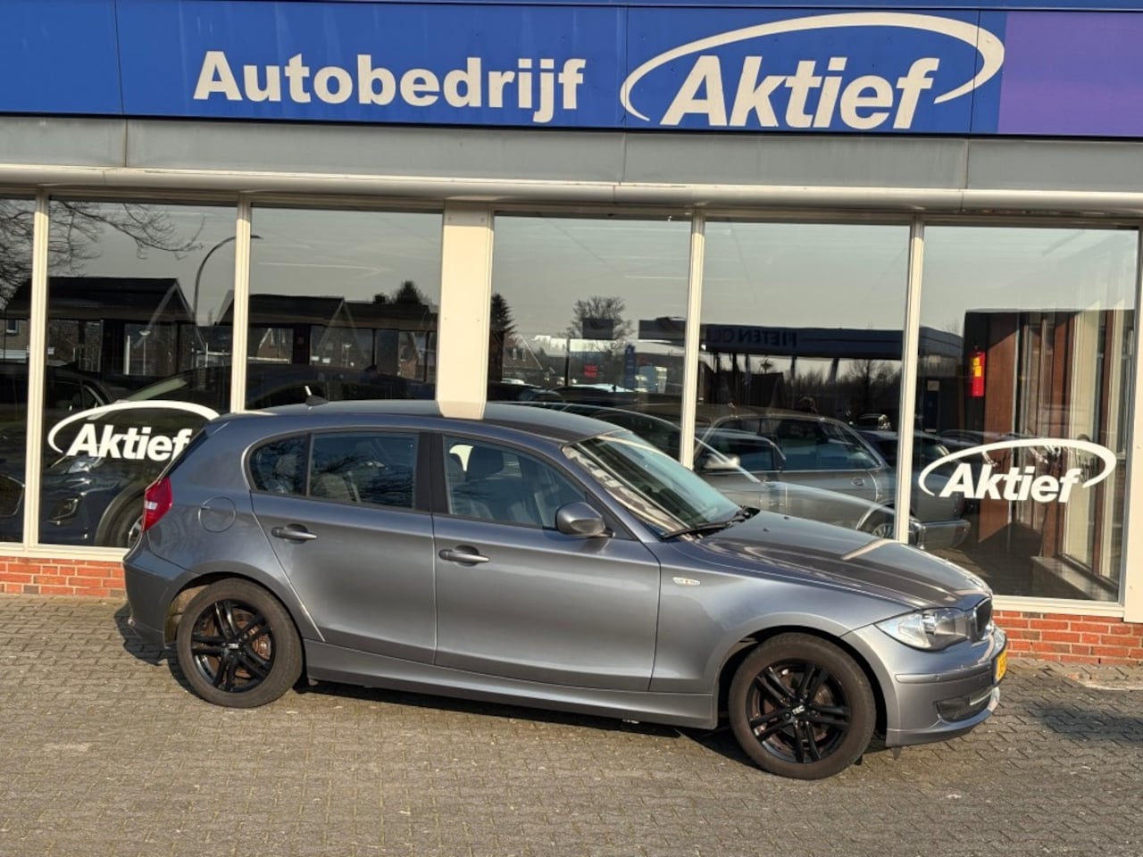 BMW 1-serie - 116i 116i - AutoWereld.nl
