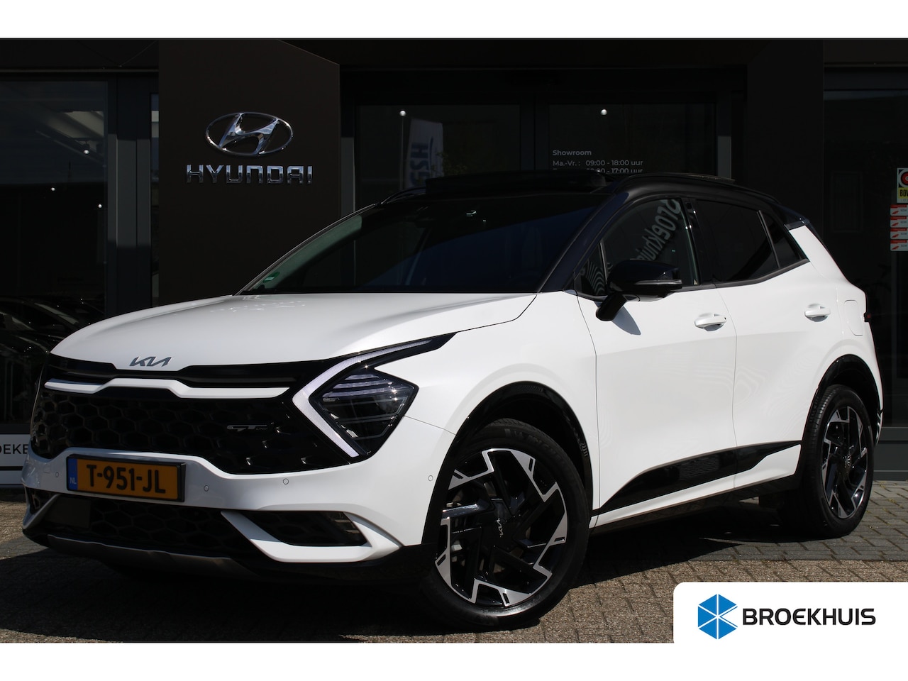 Kia Sportage - 1.6 T-GDi Plug-in Hybrid AWD GT-PlusLine | Trekhaak | Dashcam | Alarmklasse 3 - AutoWereld.nl