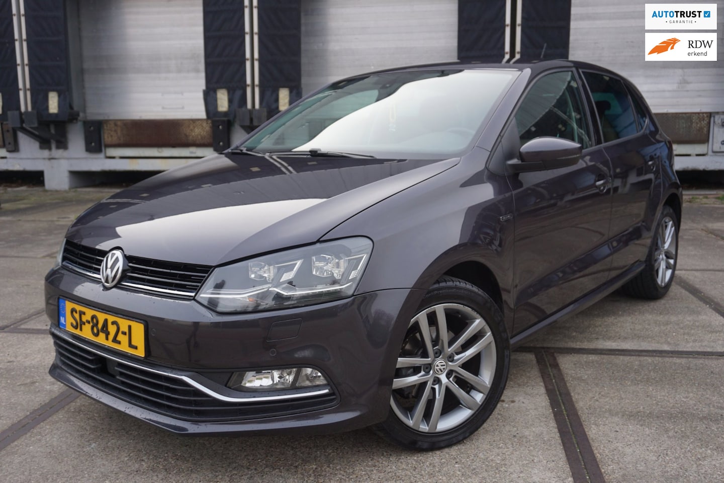 Volkswagen Polo - 1.4 TDI Highline * Nieuw Distributie * Nieuwe Mechatronic * - AutoWereld.nl