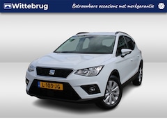 SEAT Arona - 1.0 TSI 95pk Style Business Intense / Navigatie / Park Assist / LM 16 inch / Camera A / AP