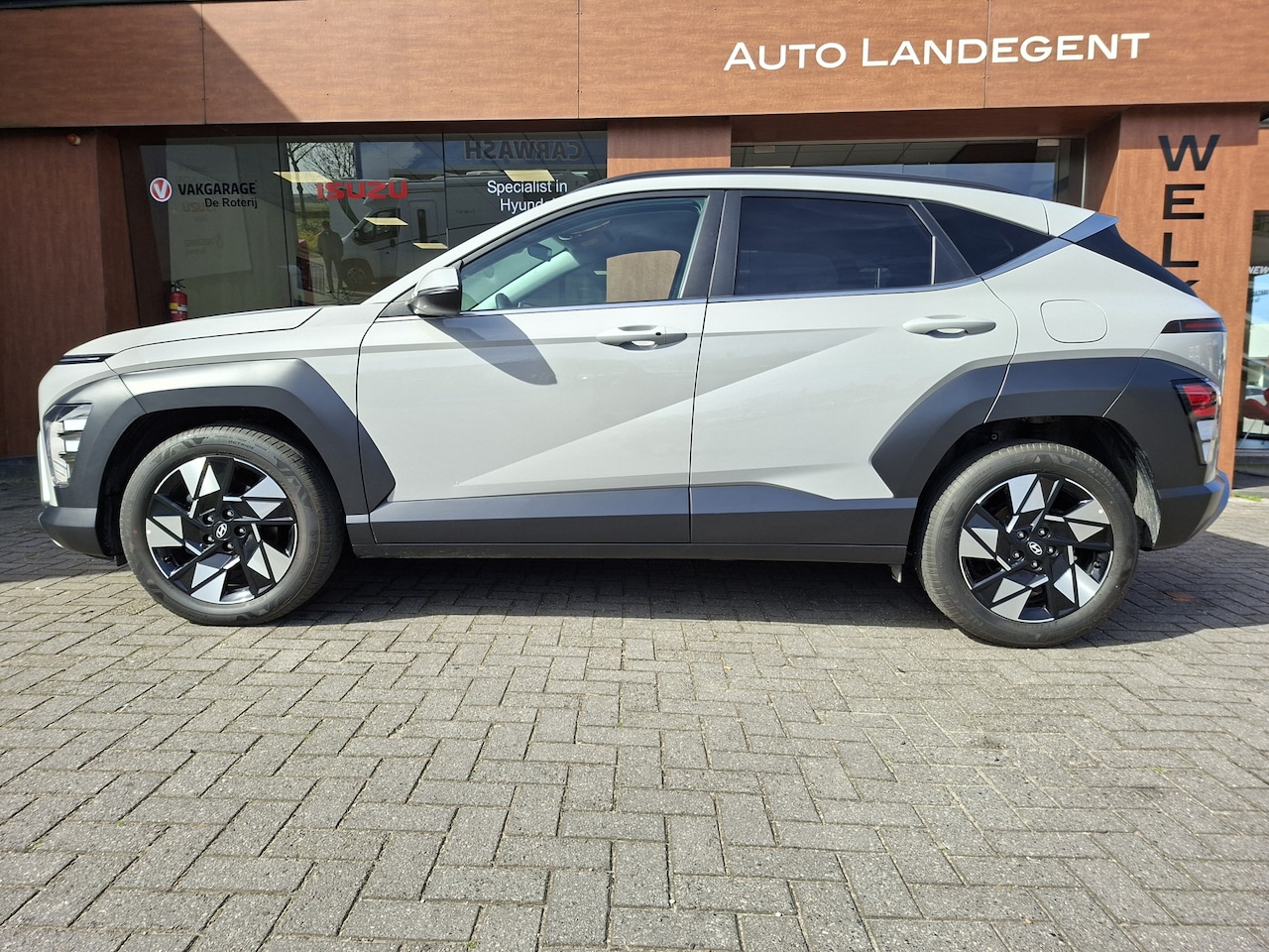 Hyundai Kona - 1.6 GDI HEV Comfort | Automaat | Climate control | Lm-velgen | Adapt. Cruise control | Nav - AutoWereld.nl