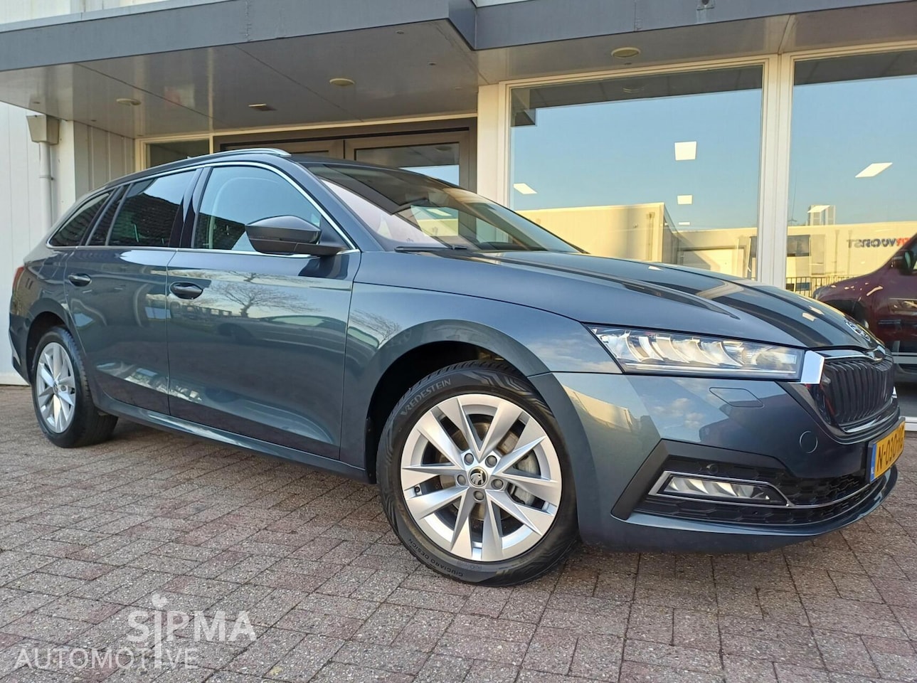 Skoda Octavia Combi - 1.5 e-TSI Business Edition Plus 1.5 e-TSI Business Edition Plus - AutoWereld.nl