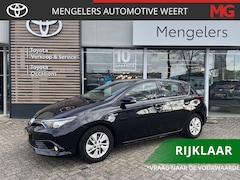 Toyota Auris - 1.8 Hybrid Aspiration | Navigatie | Trekhaak | Parkeersensoren