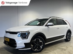 Kia Niro EV - DynamicPlusLine 64.8 kWh | Navigatie/Android/Apple Carplay | LM Velgen 17" | Voorstoelen/S