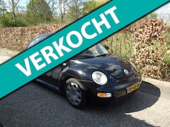 Volkswagen New Beetle - 2.0 Highline KONINGSDAG AUTO APK TOT 14 MEI