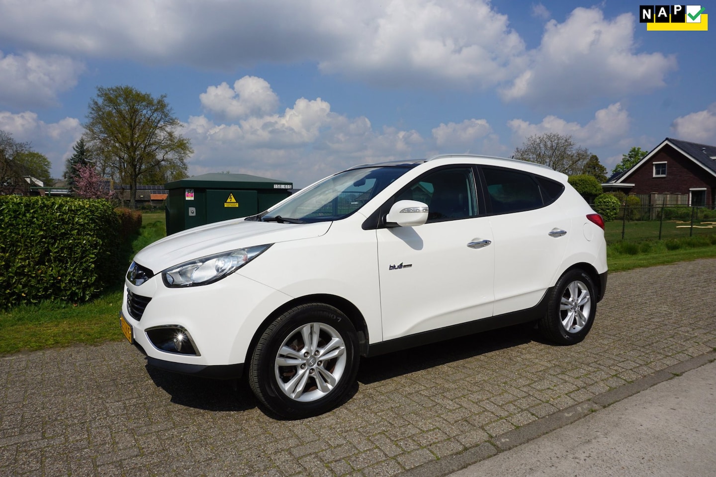 Hyundai ix35 - 1.6i GDI Style NIEUWE MOTOR panoramadak - AutoWereld.nl
