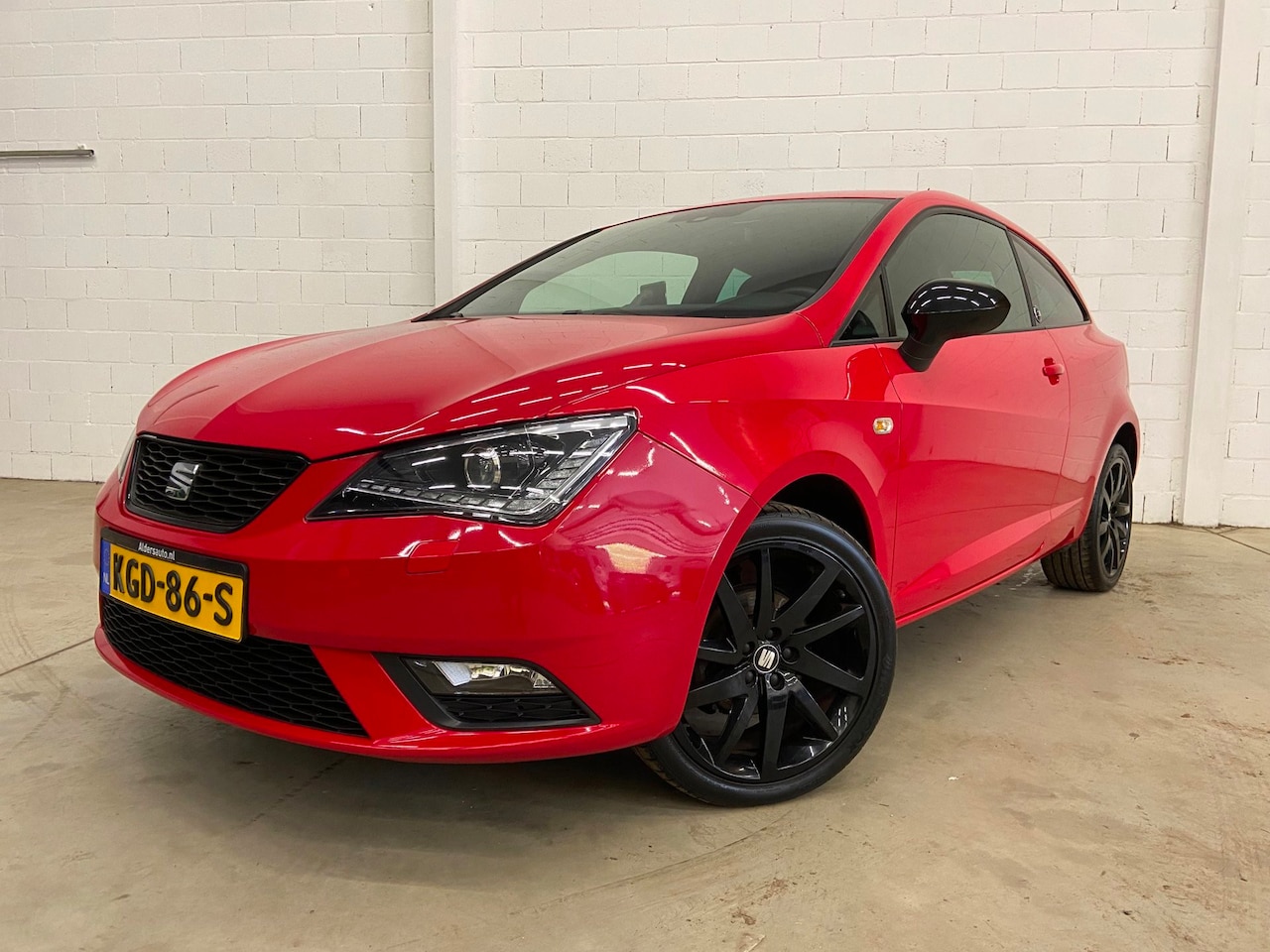 SEAT Ibiza SC - 1.2 TSI 105PK LED Bluetooth NAVI XENON - AutoWereld.nl