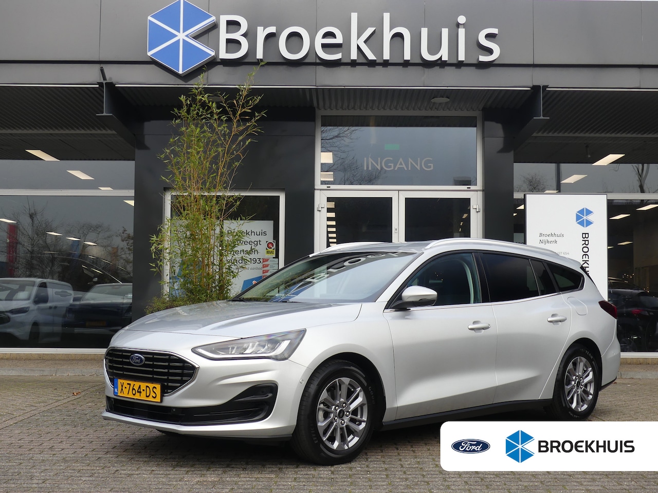 Ford Focus Wagon - 1.0 EcoBoost Hybrid 125PK Titanium | ADAPTIVE CRUISE | DODEHOEKDETECTIE | CAMERA | PRIVACY - AutoWereld.nl