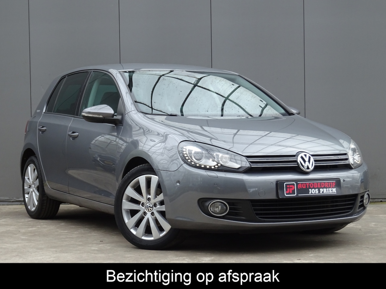 Volkswagen Golf - 1.4 TSI Highline * XENON * PDC * STOELVERWARMING !! - AutoWereld.nl