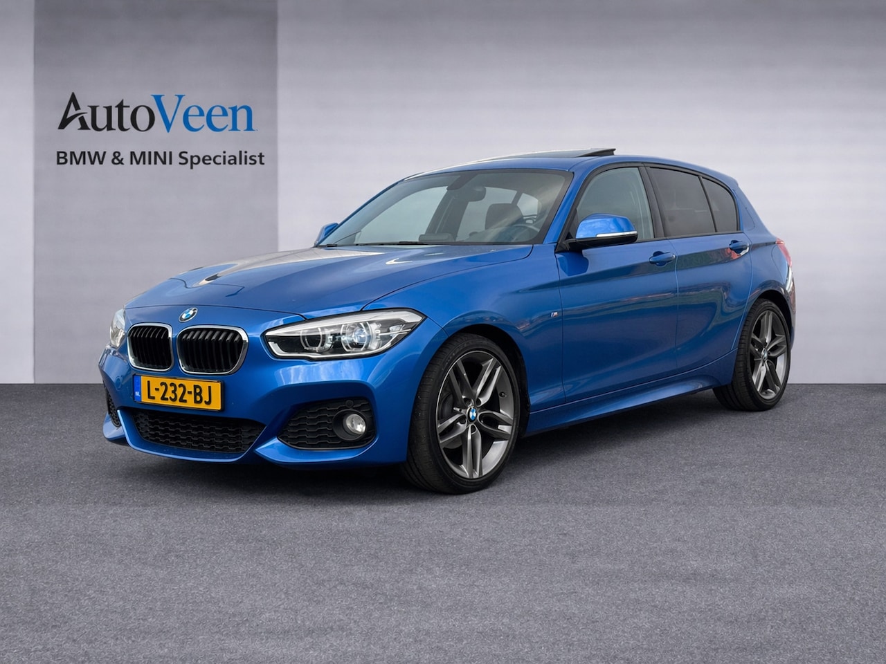 BMW 1-serie - 116 Centennial High Executive (M-SPORT, PANO, ALCANTARA, NAVI) - AutoWereld.nl