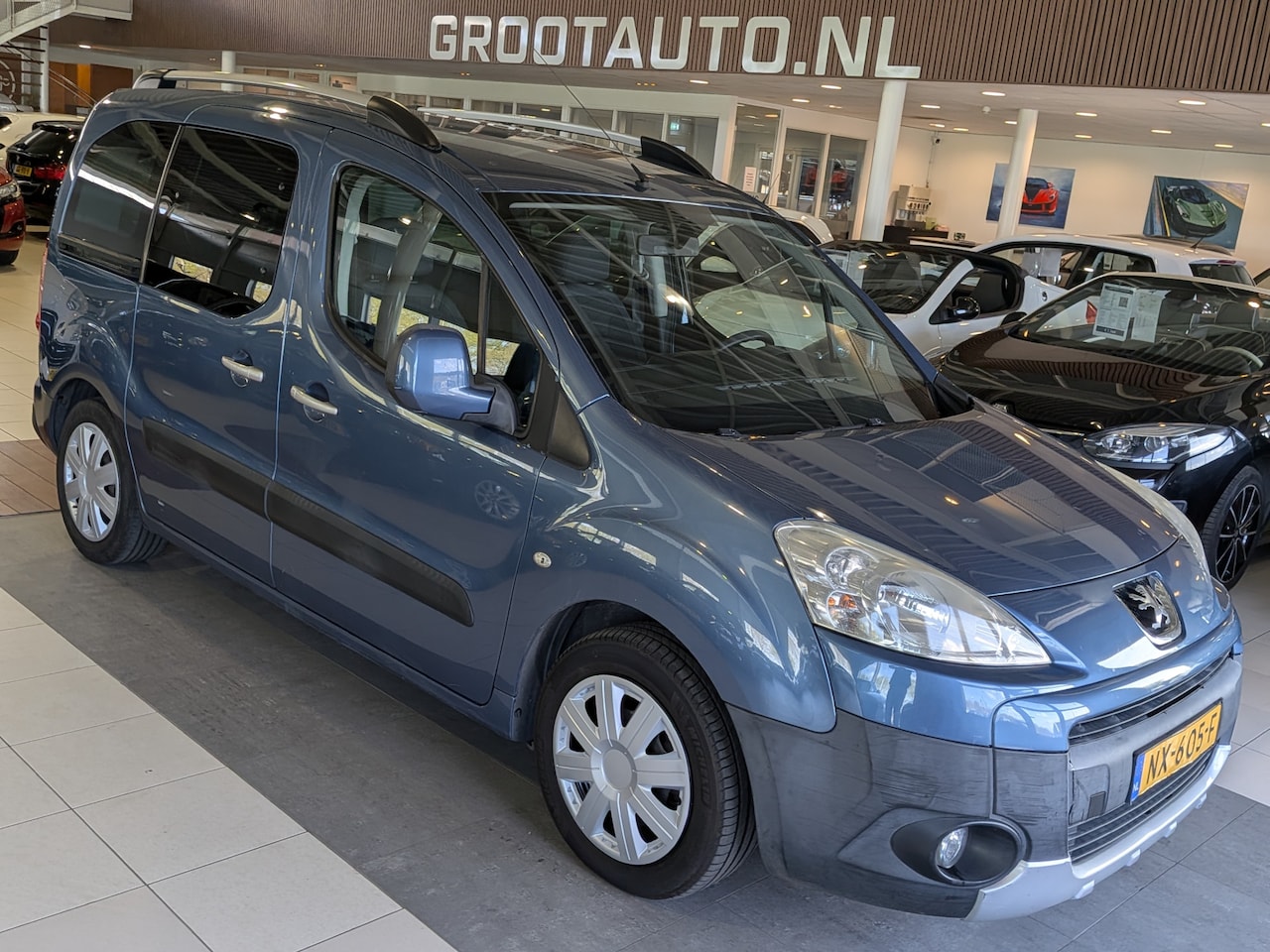 Peugeot Partner Tepee - 1.6 XT Airco, Trekhaak, Stuurbekrachtiging - AutoWereld.nl