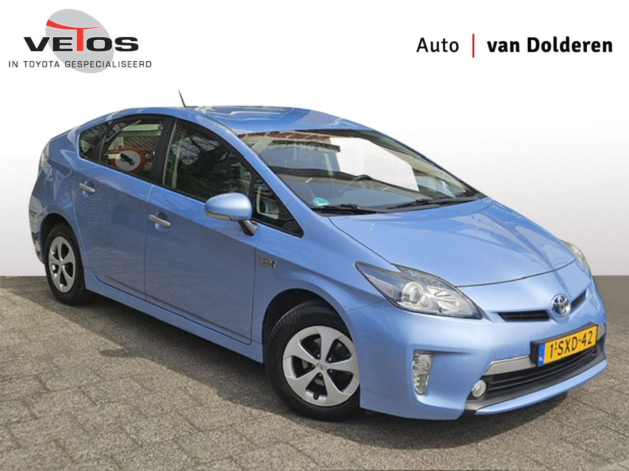 Toyota Prius - 1.8 Plug-in Aspiration Navigatie - AutoWereld.nl