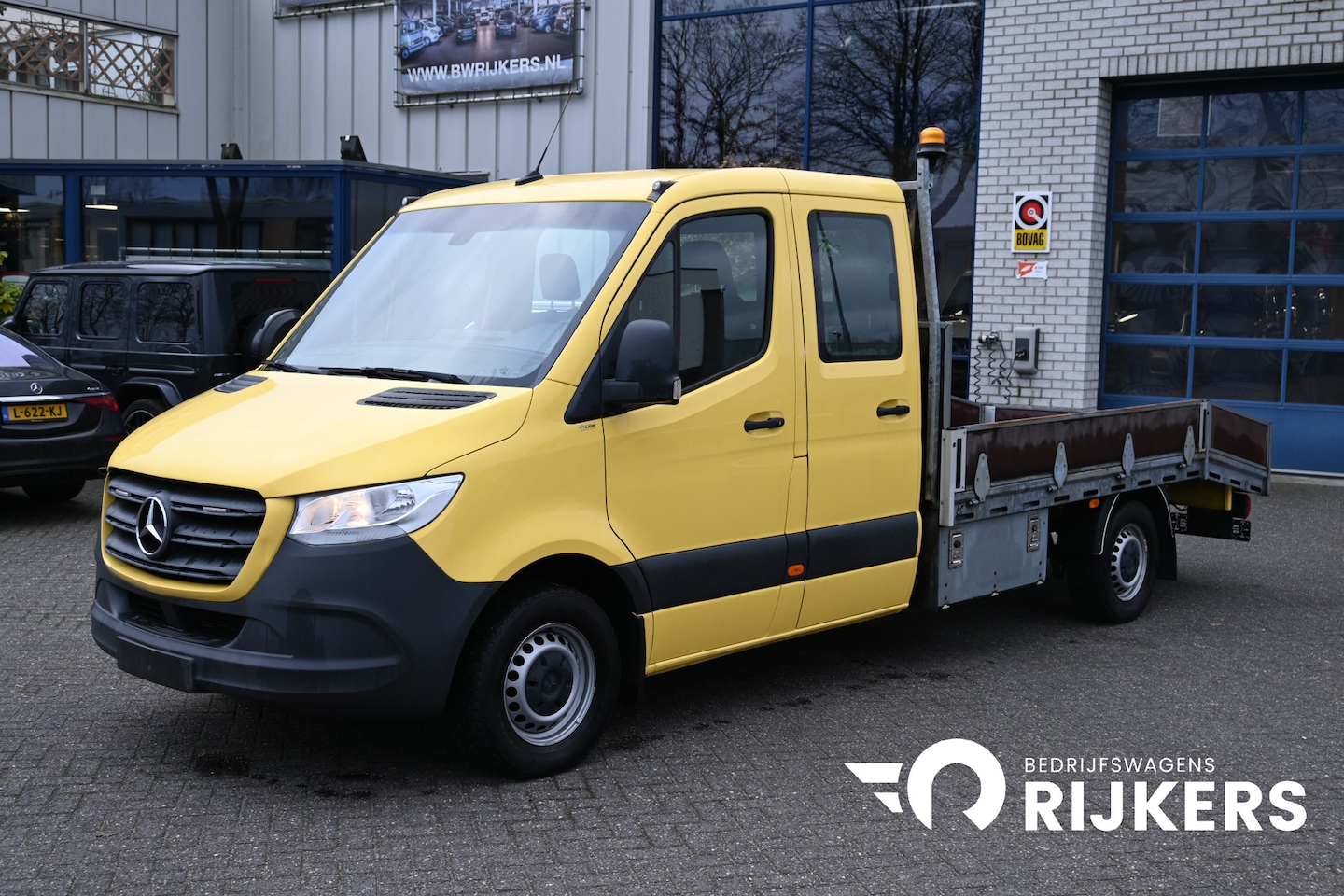 Mercedes-Benz Sprinter - 316 CDI L3 Dubbele cabine Open laadbak 3500 kg Trekhaak, MBUX met Apple Carplay/Android Au - AutoWereld.nl