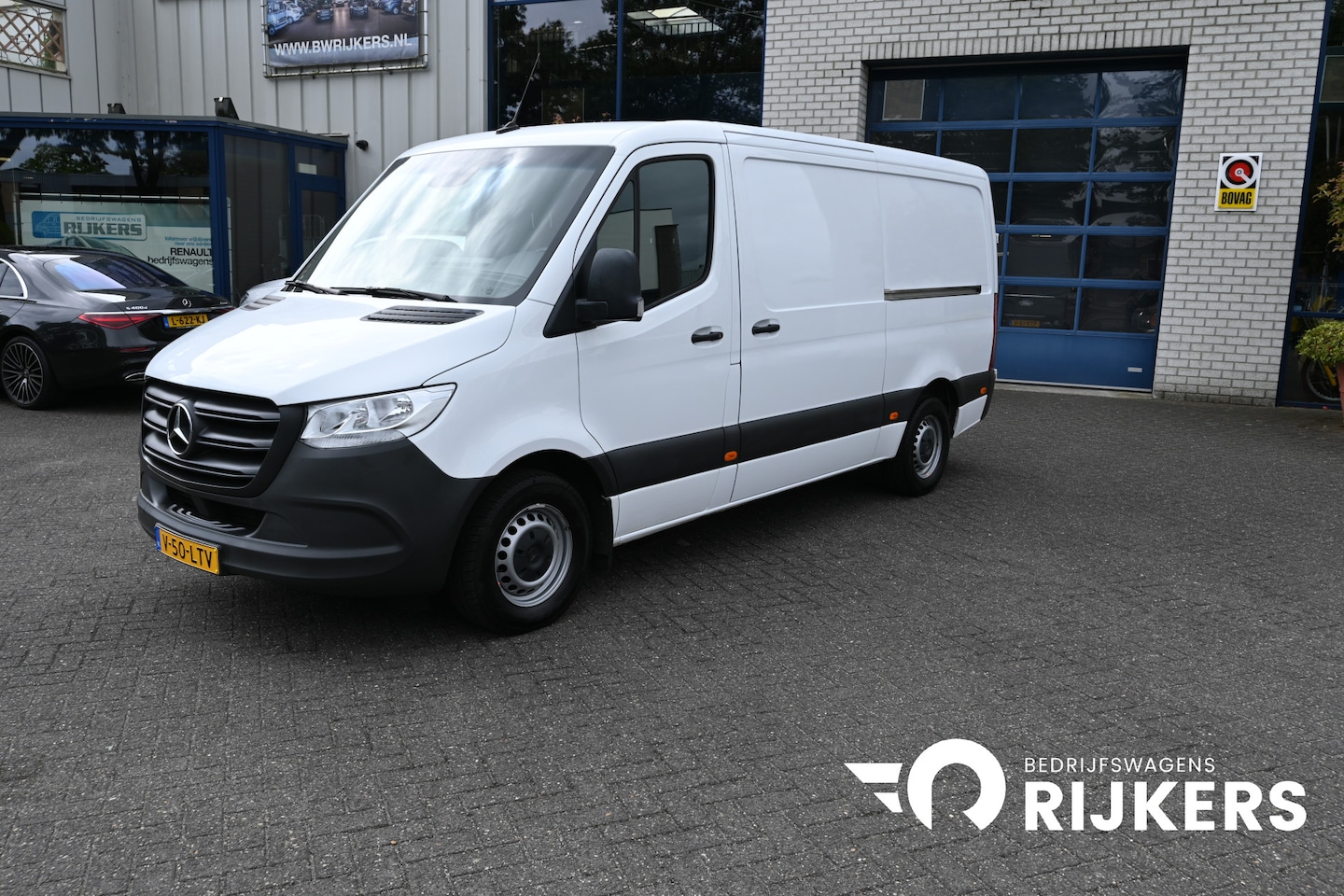 Mercedes-Benz Sprinter - 315 CDI L2H1 2 Schuifdeuren, MBUX Navigatie met camera, Standkachel - AutoWereld.nl