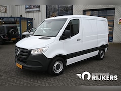Mercedes-Benz Sprinter - 211 CDI L1H1 FWD 3000 kg Trekgewicht, MBUX navigatie met parkeerpakket, Etc