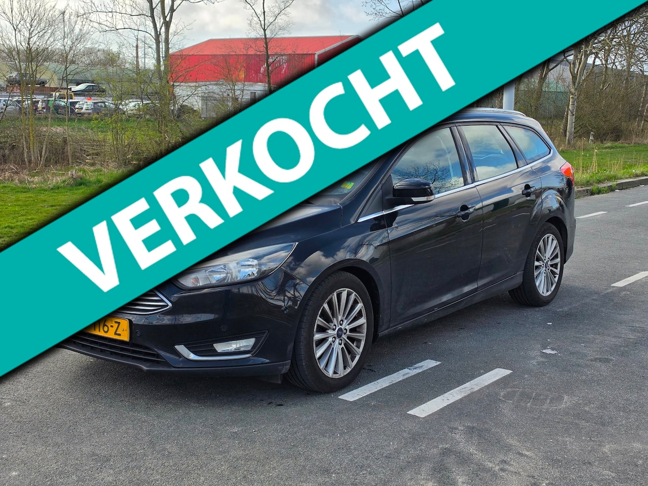 Ford Focus Wagon - 1.0 Titanium Edition / AIRCO / NAP - AutoWereld.nl