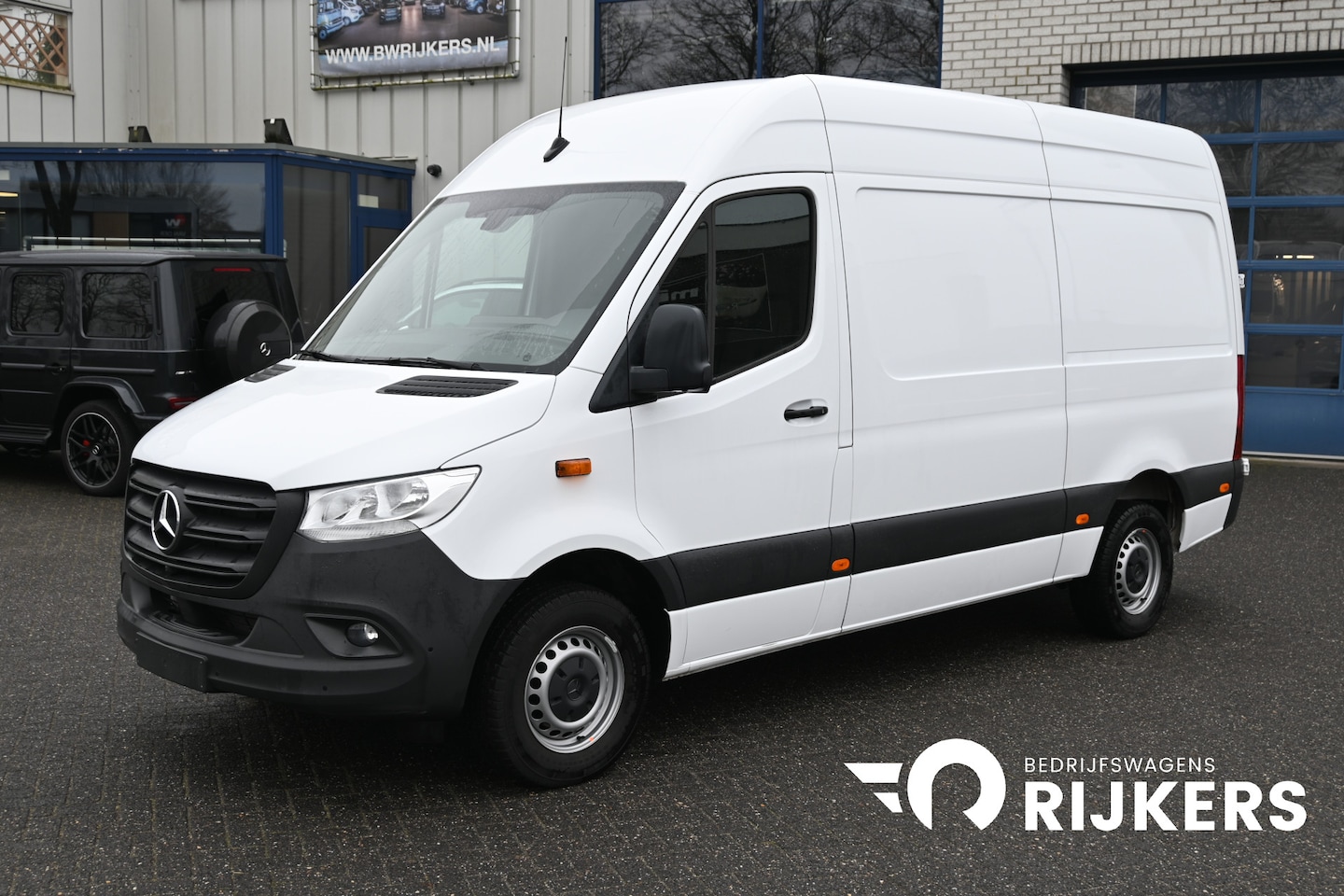 Mercedes-Benz Sprinter - 317 CDI L2H2 360 Graden camera, Navigatie, Apple Carplay/Android Auto - AutoWereld.nl