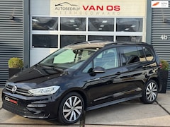 Volkswagen Touran - 1.5 TSI Comfortline 7p l Automaat l R-Line l LM velgen l Achteruitrij camera l Vol opties