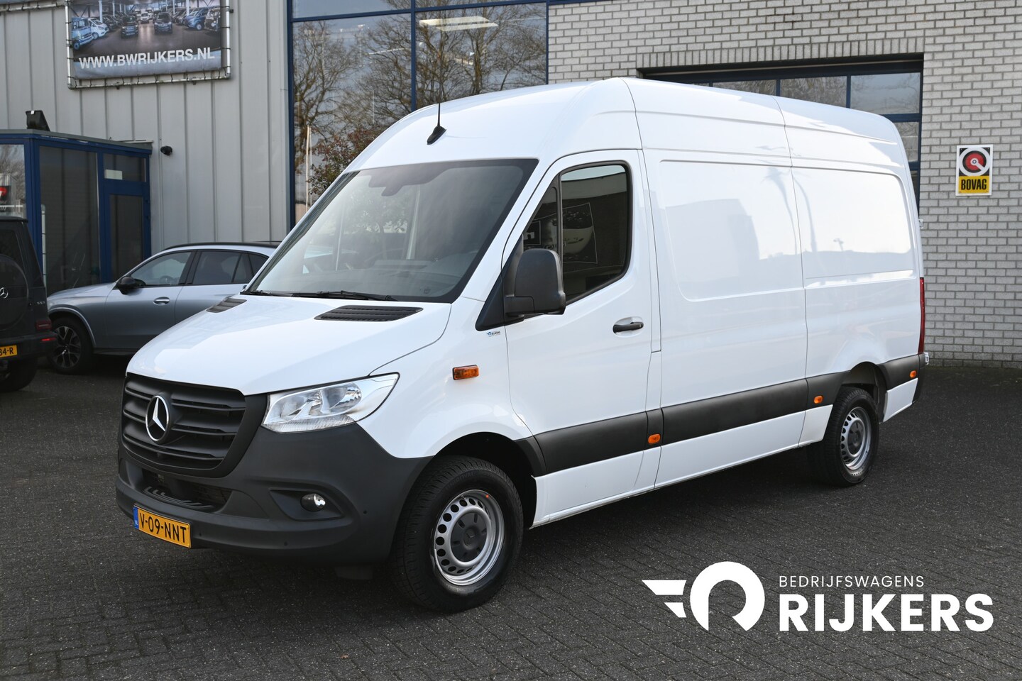 Mercedes-Benz Sprinter - 317 CDI L2H2 360 Graden camera, MBUX met navigatie - AutoWereld.nl