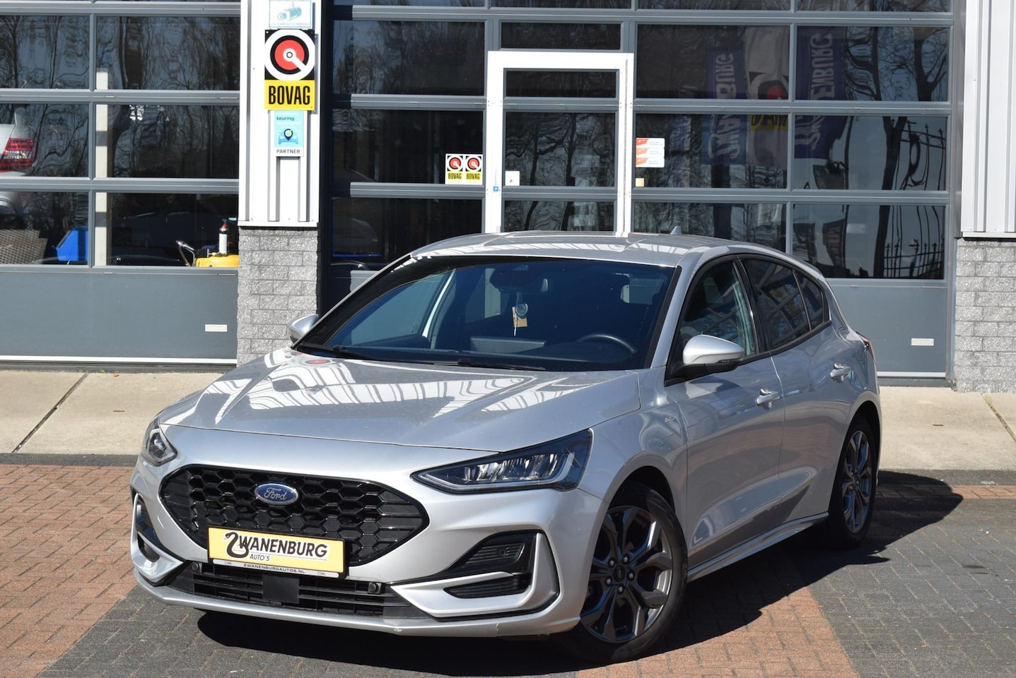 Ford Focus - 1.0 EcoBoost Hybrid ST Line Navi Airco Camera Nieuwmodel Km 19.500!! - AutoWereld.nl