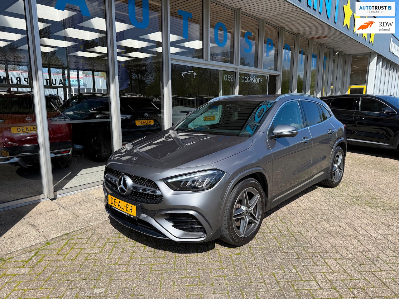 Mercedes-Benz GLA-Klasse - 200 AMG Line 163PK / SFEERVERLICHTING /ELEKTRISCHE ACHTERKLEP / - AutoWereld.nl