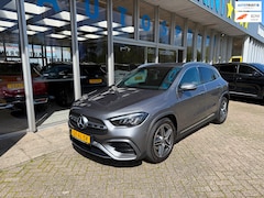 Mercedes-Benz GLA-Klasse - 200 AMG Line 163PK / SFEERVERLICHTING /ELEKTRISCHE ACHTERKLEP /