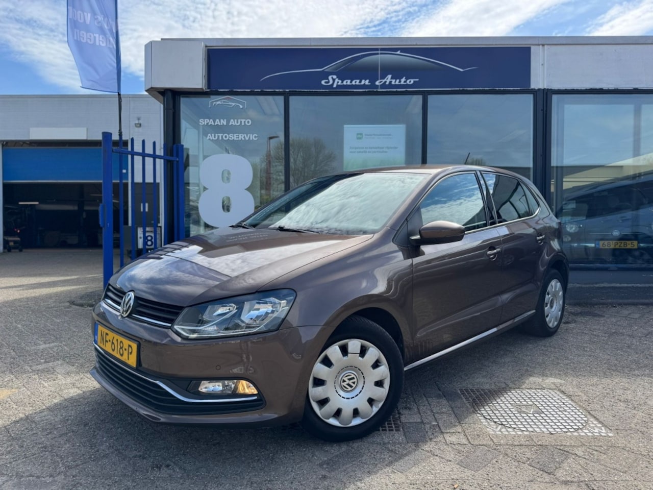 Volkswagen Polo - 1.2 TSI Comfortline Connected Series | AIRCO | 5-DEURS | CRUISE - AutoWereld.nl
