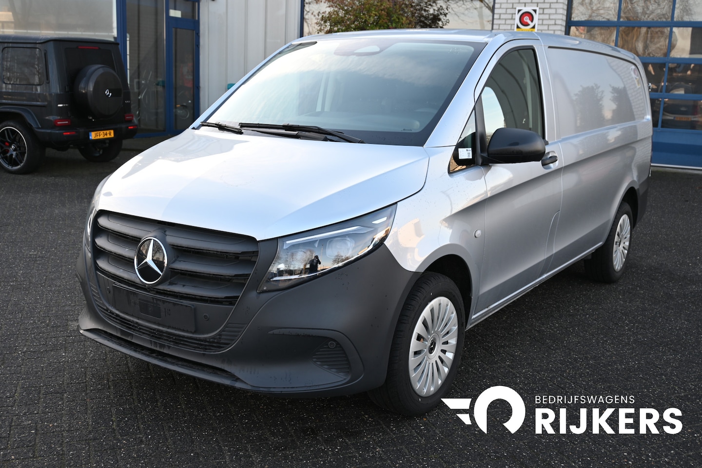 Mercedes-Benz Vito - 114 CDI 4x4 L2 Pro Multibeam Led, Achterdeuren - AutoWereld.nl