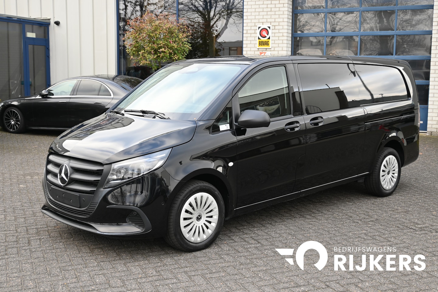 Mercedes-Benz Vito - 116 CDI DC L3 Pro LED, 2500 kg trekhaak, Navigatie en Smartphone integratie, Etc. - AutoWereld.nl
