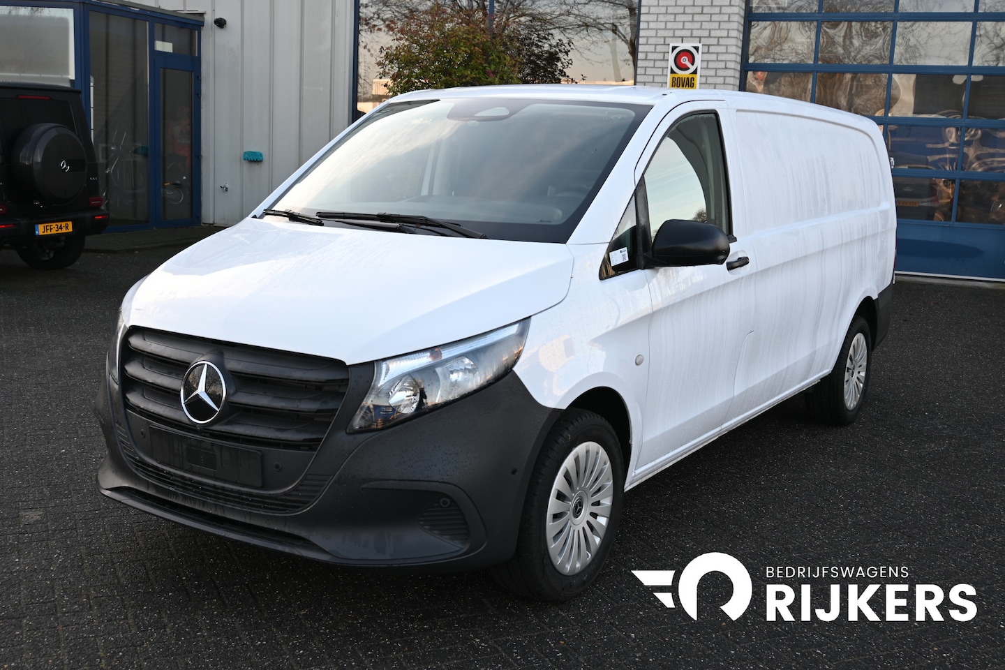 Mercedes-Benz Vito - 116 CDI 4x4 L3 Pro 360 graden camera, Achterdeuren, Etc. - AutoWereld.nl