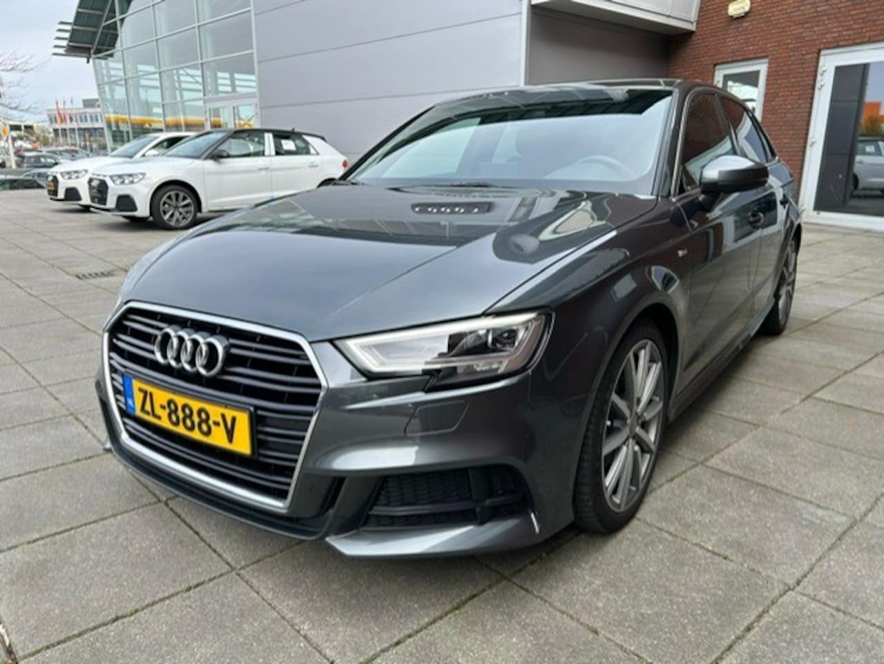 Audi A3 Sportback - 35 TFSI CoD Advance Sport B&O Keyless Stoelverwarming - AutoWereld.nl